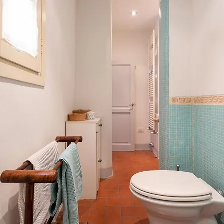 Apartment Santa Croce Dante's View With Terrace By Halldis *