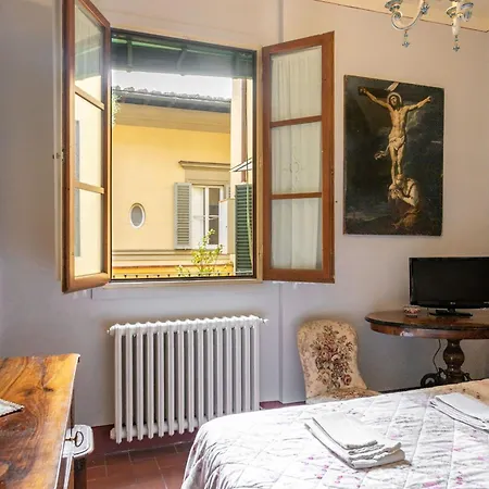 Santa Croce Dante's View With Terrace By Halldis *